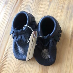 NWT ✨ Camper General Store Moccasins